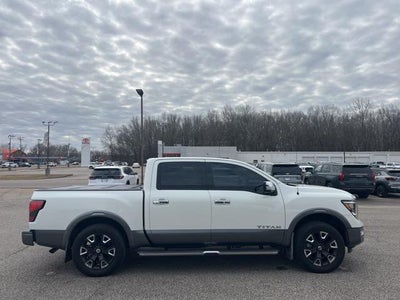 2021 Nissan Titan Platinum Reserve