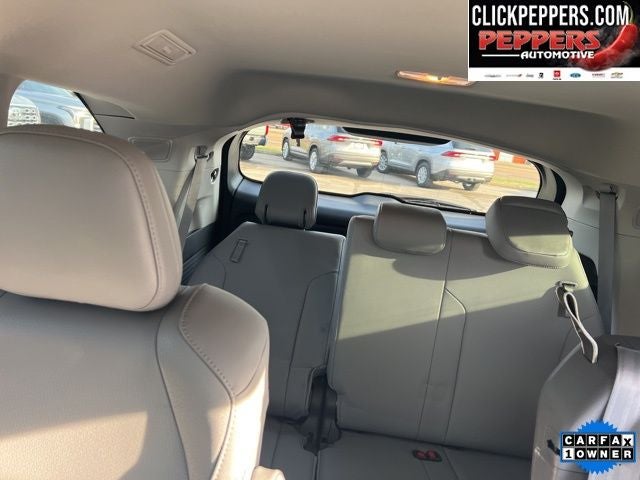 2022 Toyota Sienna XLE 8 Passenger