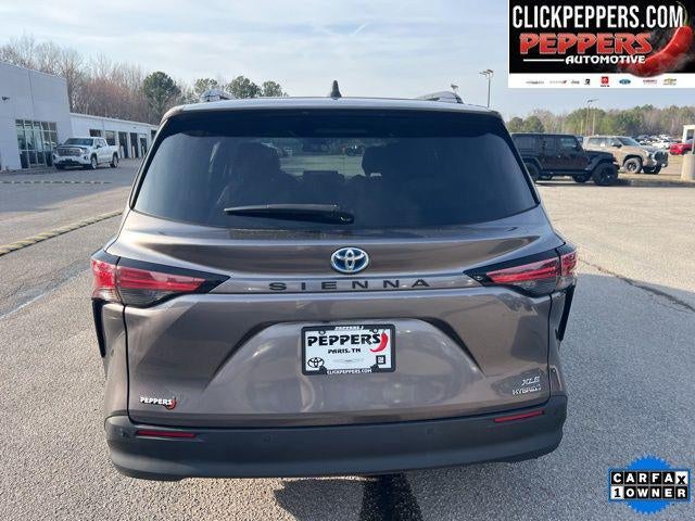 2022 Toyota Sienna XLE 8 Passenger