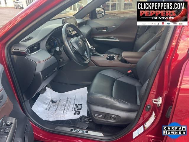 2022 Toyota Venza XLE