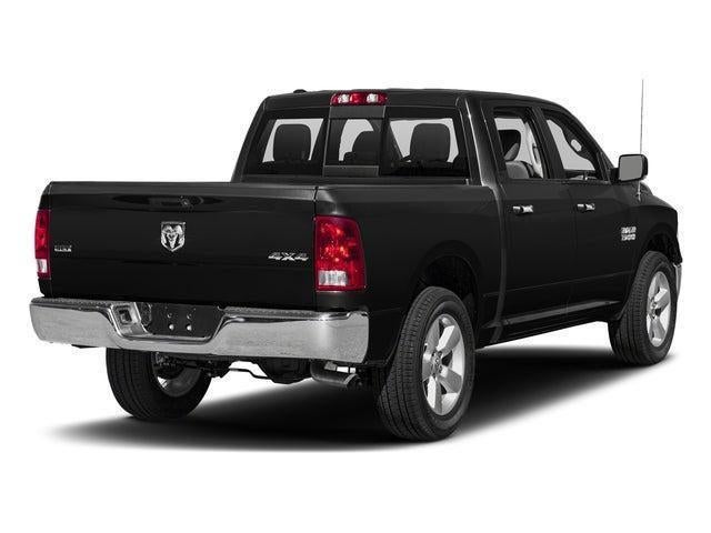 2017 RAM 1500 Big Horn Crew Cab 4x4 5'7' Box