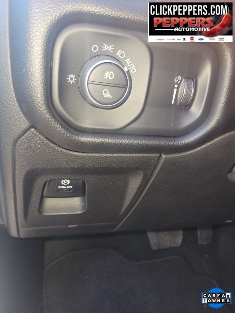 2023 RAM 1500 Big Horn Crew Cab 4x4 5'7' Box