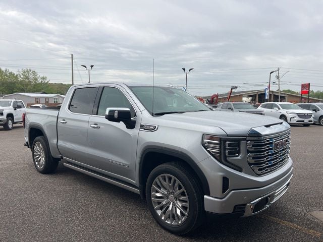 2022 GMC Sierra 1500 4WD Crew Cab Short Box Denali