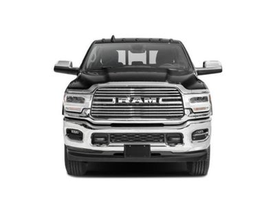 2019 RAM 2500 Laramie Crew Cab 4x4 6'4' Box