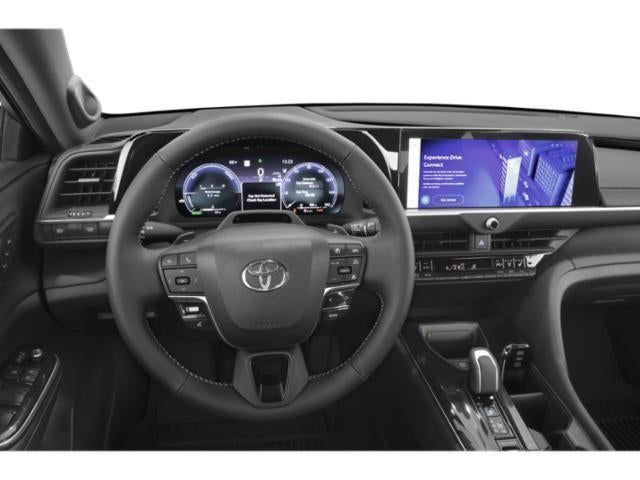 2025 Toyota Crown Platinum