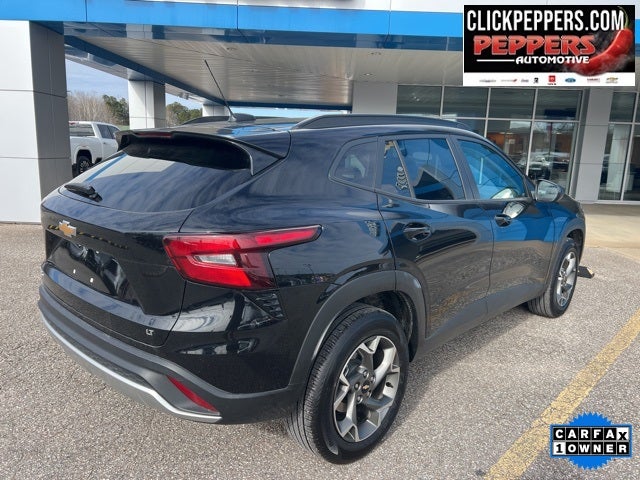 2025 Chevrolet Trax FWD LT