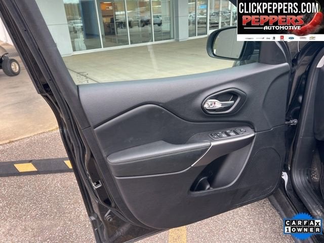 2022 Jeep Cherokee Latitude Lux