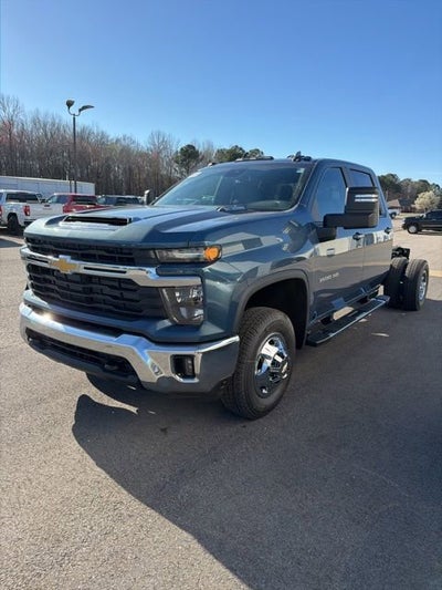 2026 Chevrolet Silverado 3500 HD Chassis Cab LT