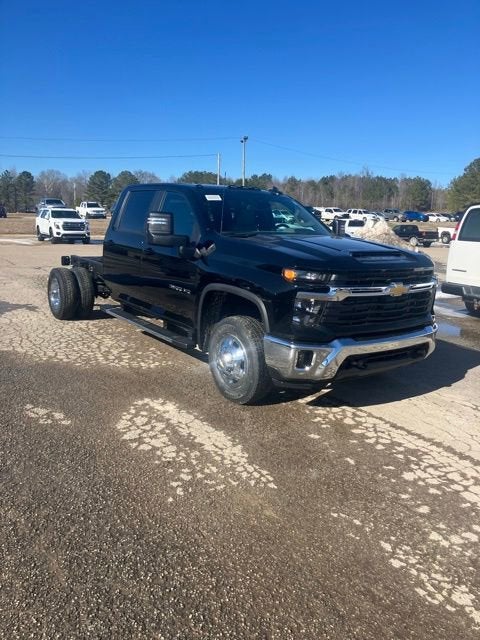 2026 Chevrolet Silverado 3500 HD Chassis Cab LT