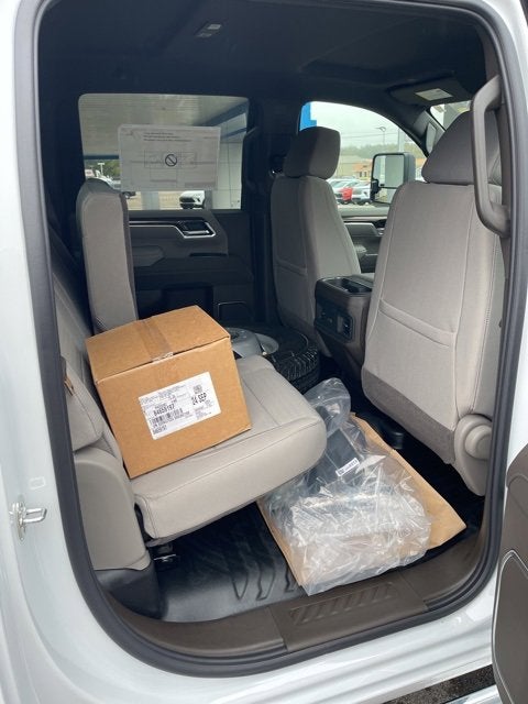 2026 Chevrolet Silverado 3500 HD Chassis Cab LT