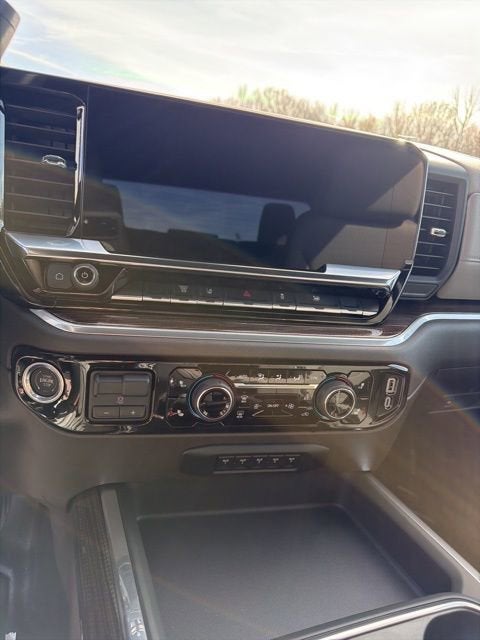 2026 Chevrolet Silverado 3500 HD Chassis Cab LT