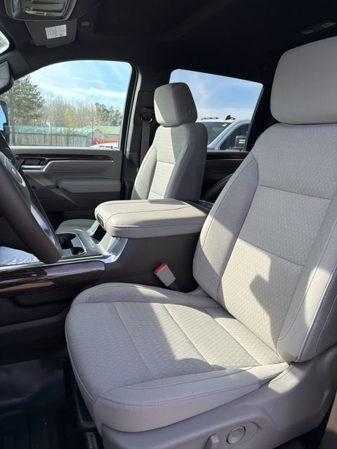 2026 GMC Sierra 3500 HD Chassis Cab SLE