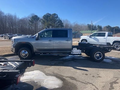 2026 GMC Sierra 3500 HD Chassis Cab SLE