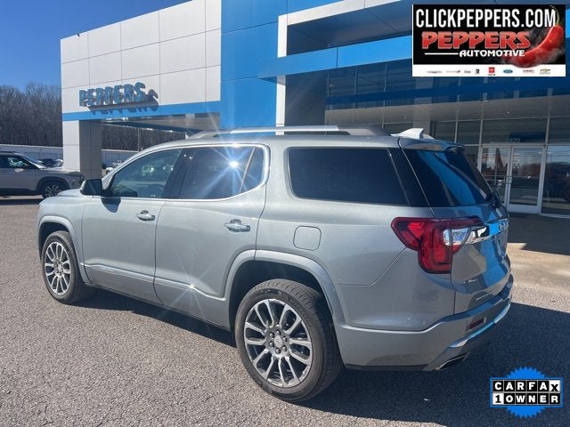 2023 GMC Acadia Denali