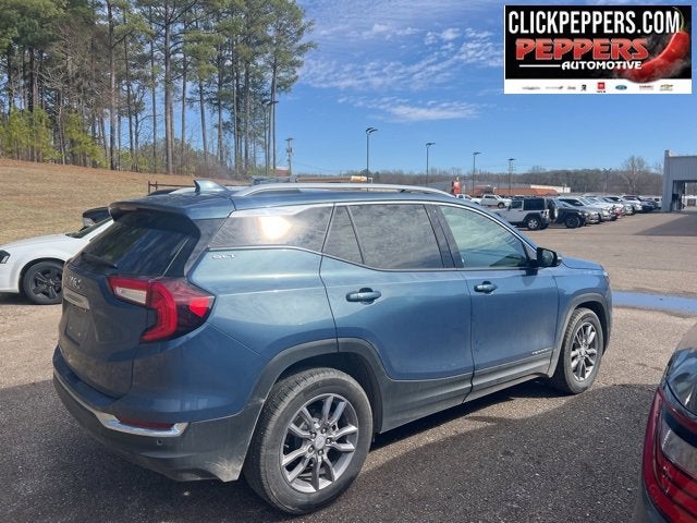 2024 GMC Terrain SLT