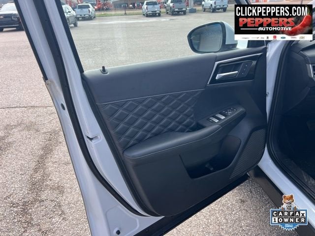 2024 Mitsubishi Outlander Plug-In Hybrid SEL