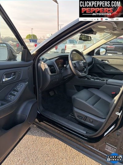 2025 Nissan Rogue SL